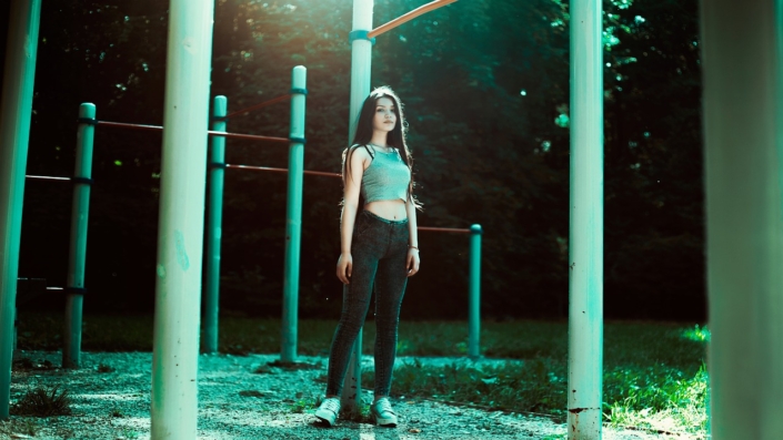 High-waist-jeans-1736151_1280